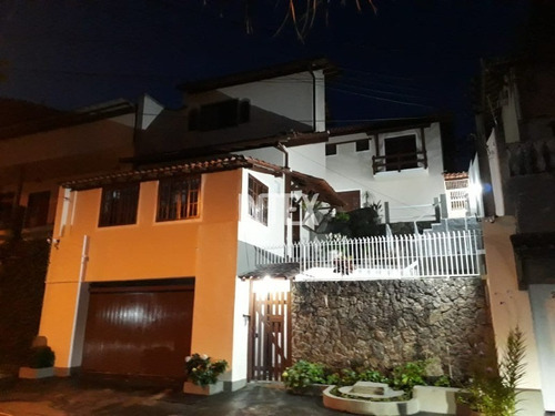 Imagem 1 de 30 de Excelente Casa Triplex Em São Francisco À Venda. - Ca00647 - 70039265