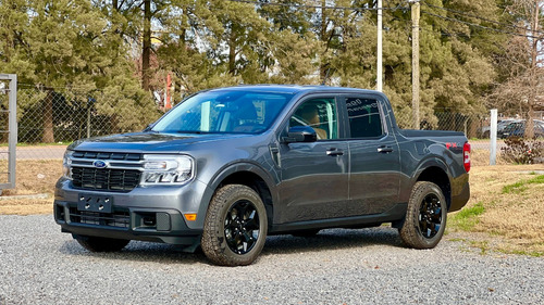 Ford Maverick Lariat Fx4