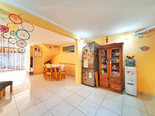Imagen 3 de 29 de Venta Casa 6 Amb 166 M2 Cochera Valentin Alsina