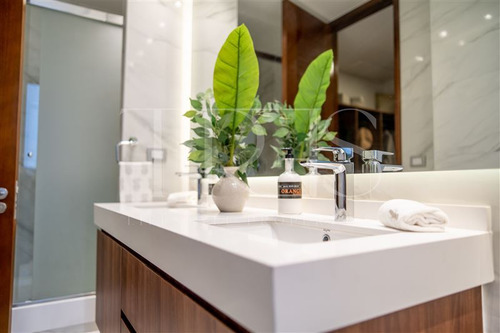 Departamento Nuevo En Venta De 3 Dorm. En Las Condes