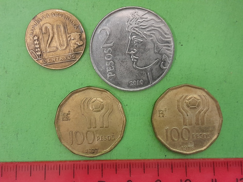 Lote X 4 Monedas Argentina 1949, Mundial 78 Y $2 Banco Centr