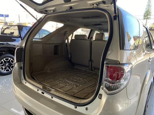 Imagem 9 de 15 de Hilux Sw4 Srv D4-d 4x4 3.0 Tdi Dies. Aut