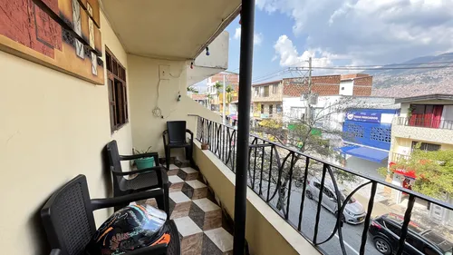 Casa En Venta En Sector De Castilla Cod 3926