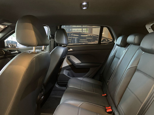 Volkswagen T-Cross 1.4 250 TSI TOTAL FLEX HIGHLINE AUTOMÁTICO