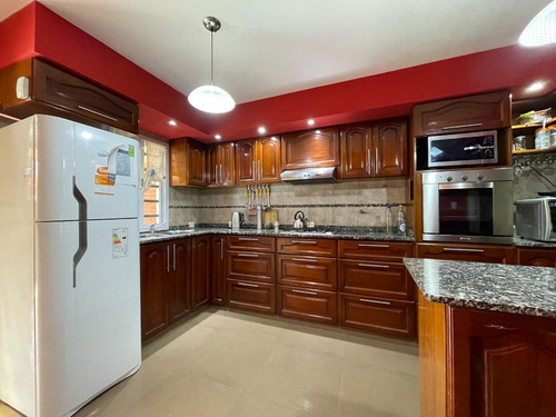 Venta Casa Castelar 5 Ambientes