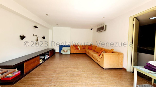 Apartamento En Venta En Altamira Mls #24-8339 Yf