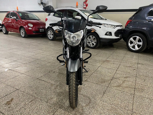 Imagen 9 de 9 de Bajaj Rouser 125 Ns Km 1.500 2021