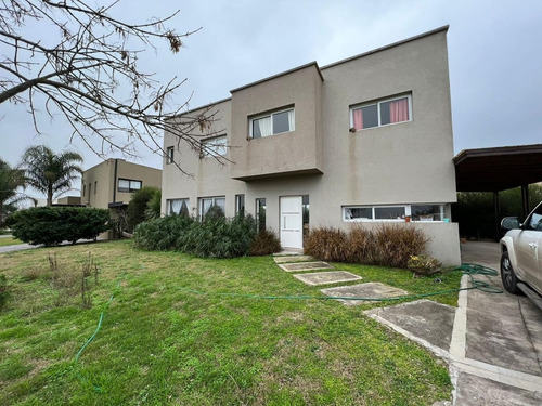 Imagen 2 de 19 de Casa En Venta En Barrio Puertos