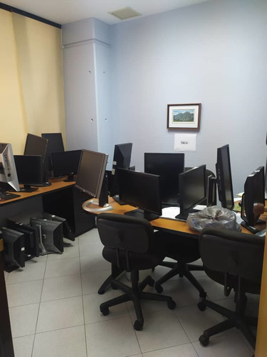 Imagen 6 de 13 de Vendo/alquilo Oficina 100mts2 La Candelaria 2795
