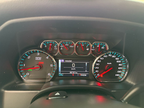 Chevrolet Silverado 5.4 2500 Doble Cabina Ls 4x2 At
