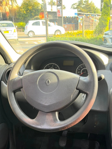 Renault Logan Familier 1.4