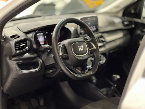 Fiat Cronos 1.3 Drive Flex 4p