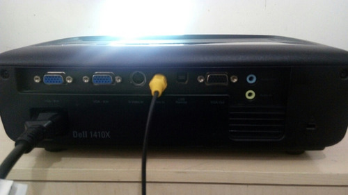 Projetor Dell 1410x Funcionando Ok 2700 Lumens Com Controle (Usado)