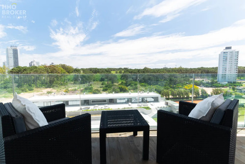 Apartamento En Alquiler, Torre Lobos, Punta Del Este, Playa Brava.