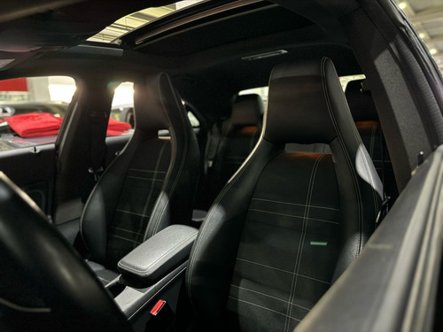 Mercedes-Benz Classe Cla CLA-200 FIRST EDITION 1.6 TB 16V AUT.