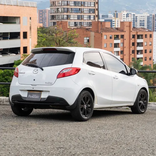 Mazda 2 1.5 15ha1c
