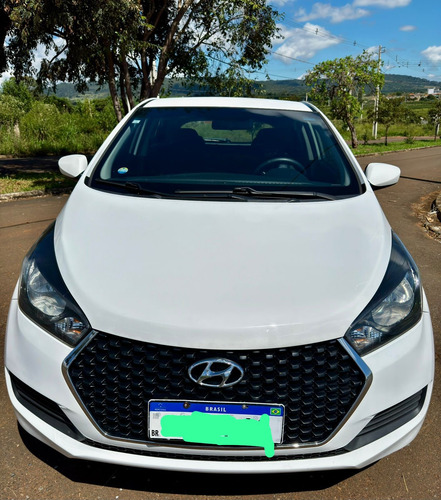 Hyundai HB20S 1.0 Unique Flex 4p