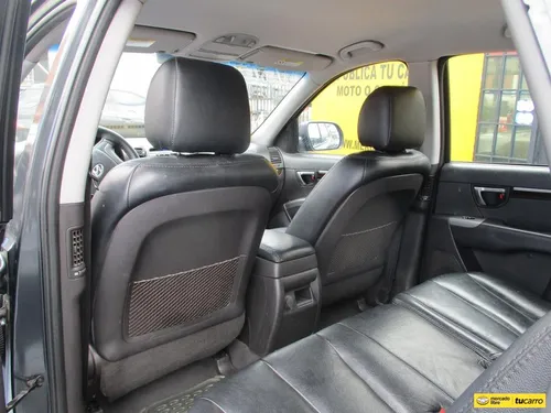 Hyundai Santa Fe Gl 4x2 2400cc Mt Aa