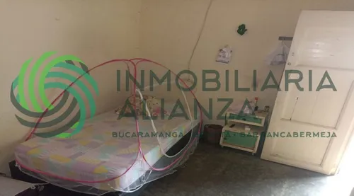 Casa En Venta En Modelo. Cod V61716