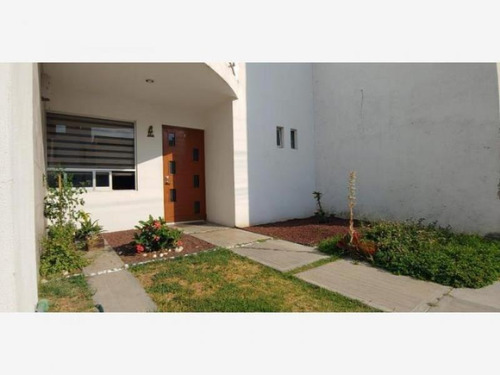 Imagen 3 de 9 de Casa Sola En Venta Jardines De San Pedro Quinta Los Azafranes