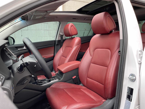 Imagen 7 de 12 de Hyundai Tucson 2017 2.0 Limited Tech At