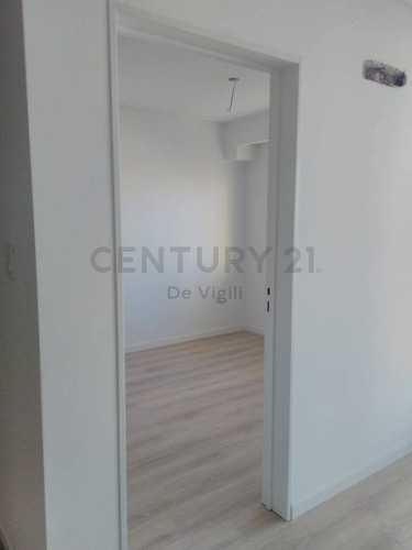 Imagen 5 de 13 de Venta Monoambiente, A Estrenar Abasto