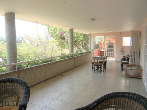 Imagen 27 de 30 de Vendo Bella Casa, 441 M2, 4h +2s, 5b +2s , 4p. Urbanización El Marques