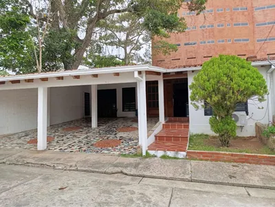 Casa en alquiler