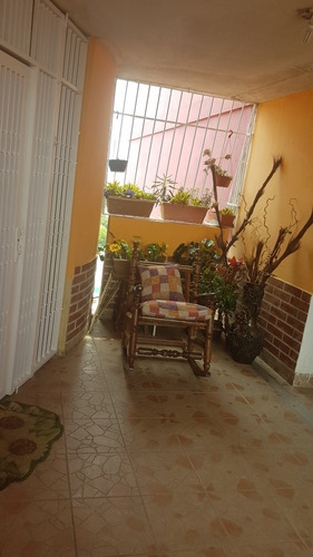 Imagen 10 de 14 de Apartamento 4 Hab. 3 Baños