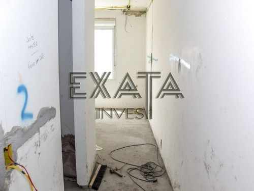 Imagem 14 de 30 de Apartamento A Venda Em Higienópolis, Em Reforma, Com 252m² De Área Útil, 3 Quartos Sendo 2 Suítes E 1 Vaga. - Ap01033 - 70085101