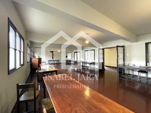 Formidable Monasterio Francés En Arriendo - Ñuñoa