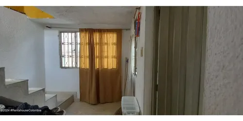 Apartamento En Compartir(soacha) Rah Co: 25-1048
