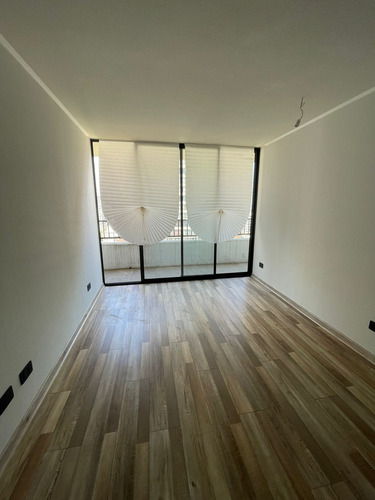 Venta Departamento A Pasos Del Metro Santa Isabel - Santiago