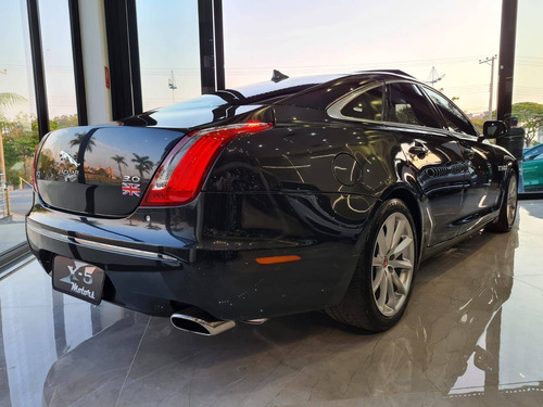 Imagem 4 de 13 de Jaguar Xj 3.0 Portfolio Supercharged V6 24v Gasolina 4p