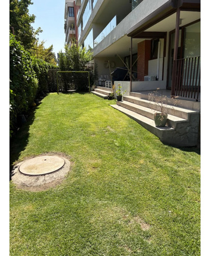 Departamento En Barnechea/ Primer Piso Con Jardin