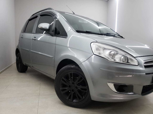 Imagem 8 de 13 de Fiat Idea 2014 1.4 Attractive Flex 5p