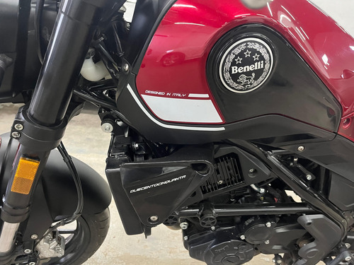 Benelli Leoncino 250cc. Como Nueva!!!