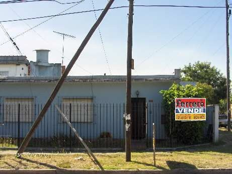 Imagen 1 de 10 de Casa En Venta Cond En Ituzaingo Norte