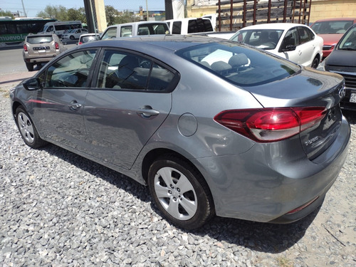 Kia Forte 2.0 Lx Mt