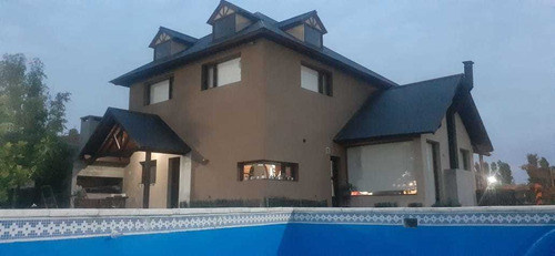 Imagen 4 de 9 de Excelente Casa Quinta En El Barrio Cerrado Santa Amelia