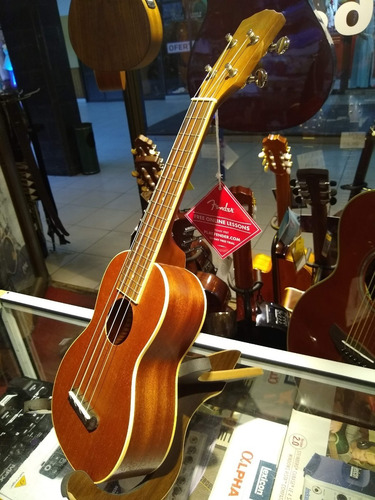 Ukelele Soprano Fender U'uku 095-5645-021