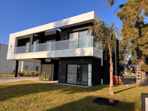 Casa En Venta En Greenville Polo Resort