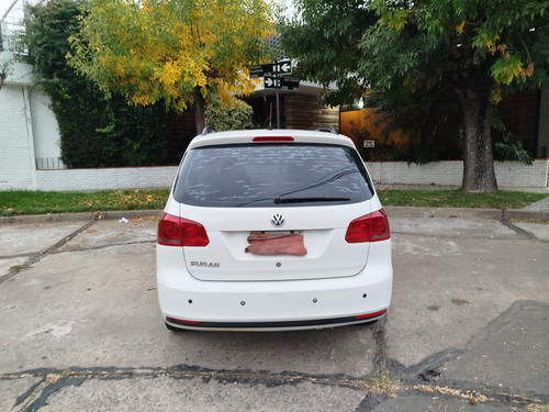 Volkswagen Suran 1.6 Trendline 11b