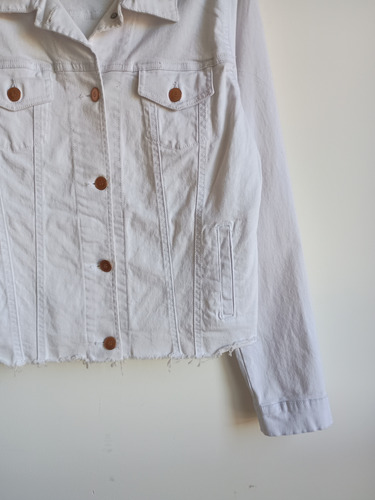 Campera Denim Blanca Sabrina, Talle L (Usado)