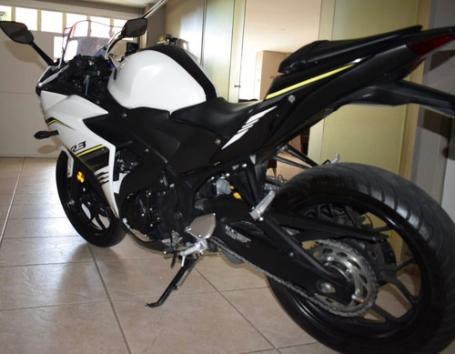 Imagen 2 de 5 de Yamaha Yzf R3 2017