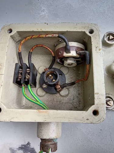 Antiguo Foco De Luz De Emergencia De Barco (Usado)