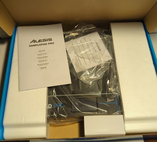 Imagen 3 de 4 de Alesis Samplepad Pro 8-pad Drum Percussion