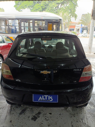 Chevrolet Agile 1.4 Lt 5p
