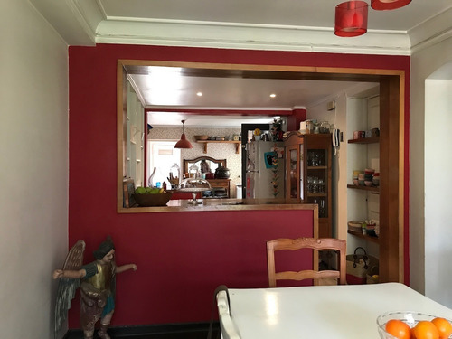 Imagen 8 de 16 de Casa A La Venta En Las Condes / Villa María / Verbo Divino