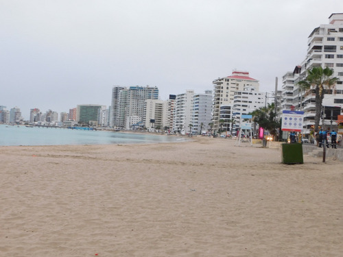 Imagen 10 de 28 de Salinas Chipipe Departamento Excelente Ubicación Céntrica 3 Cuadras Malecón Y Playa